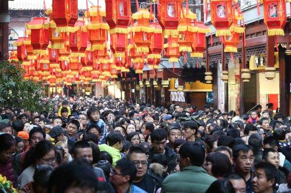 16省份春节旅游成绩单出炉！这5地收入超百亿